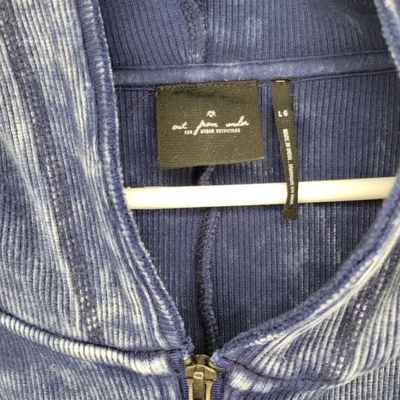 Urban Outfitters Out From Under Acid Wash Blue Ribbed Crop Zip Up Hoodie Size L - Picture 4 of 6